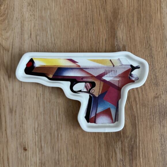 2016 Supreme Alessandro Mendini Ceramic Gun Ashtray Tray 9x5.5" Box Logo - Picture 1 of 3